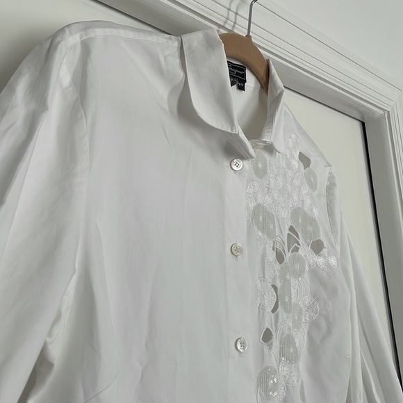 Salvatore Ferragamo White Buttoned Down Shirt / Size 14 - Picture 11 of 11